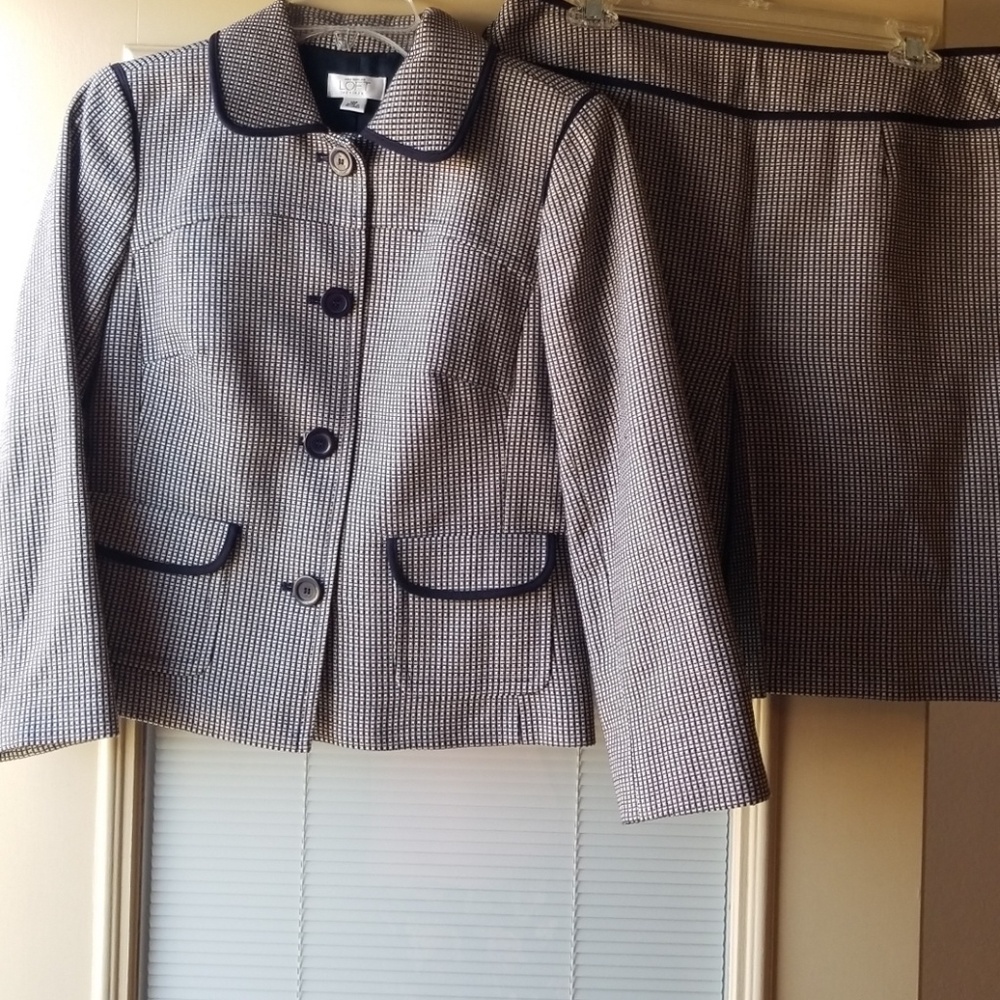 Suit